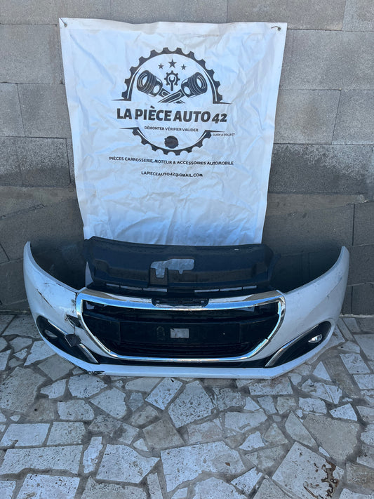 Pare choc AV blanc 9810513777 Peugeot 208 1