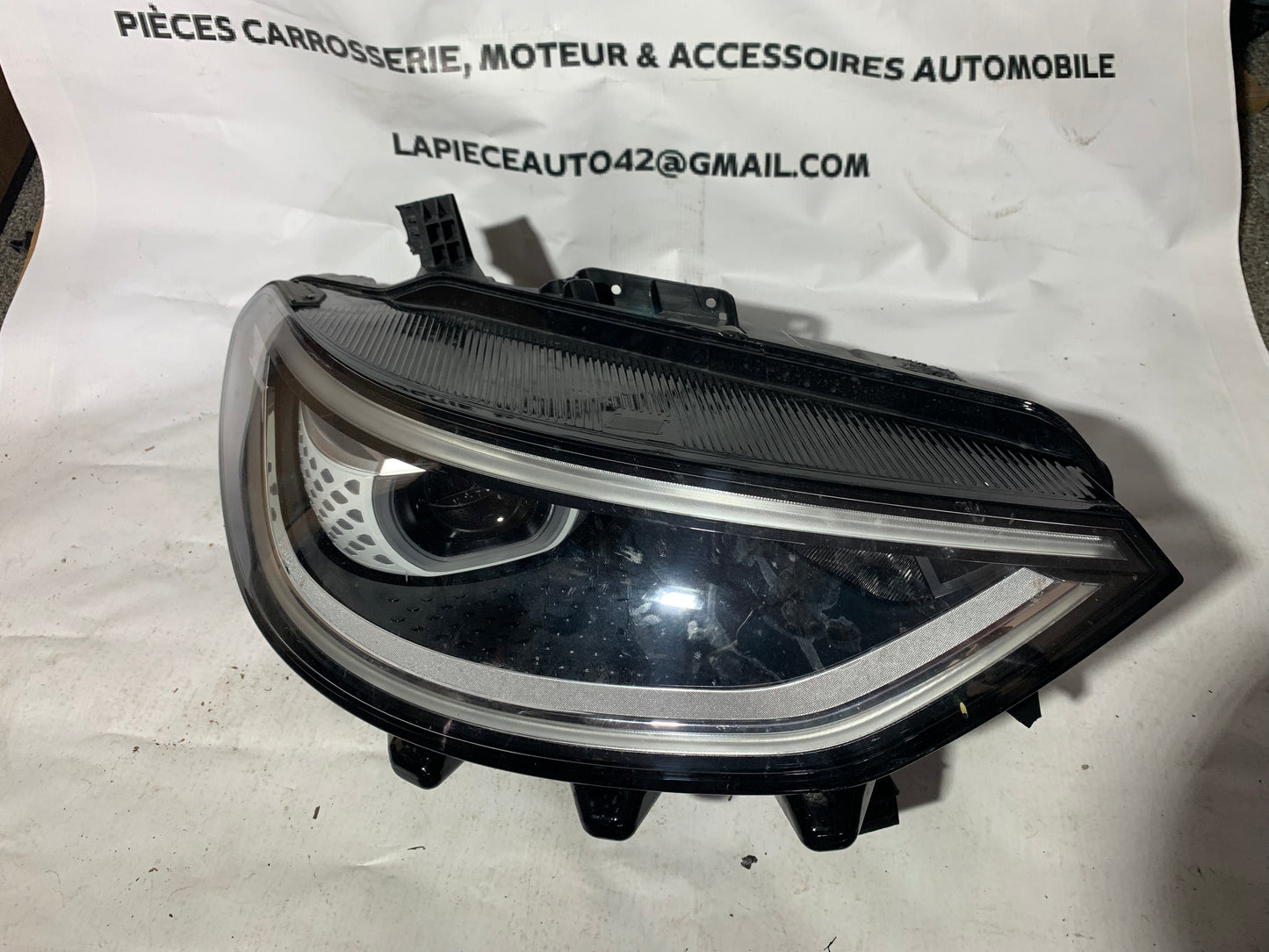 Phare avant droit Volkswagen ID 3 (10B)