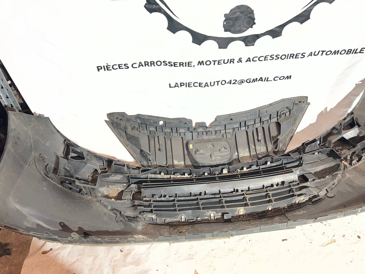 Pare choc avant Peugeot 207 vert