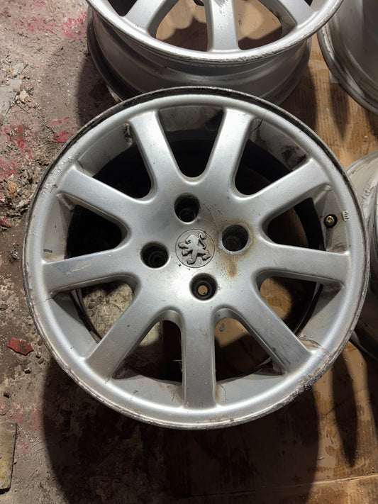Jante Peugeot 206 16 pouces ouragan