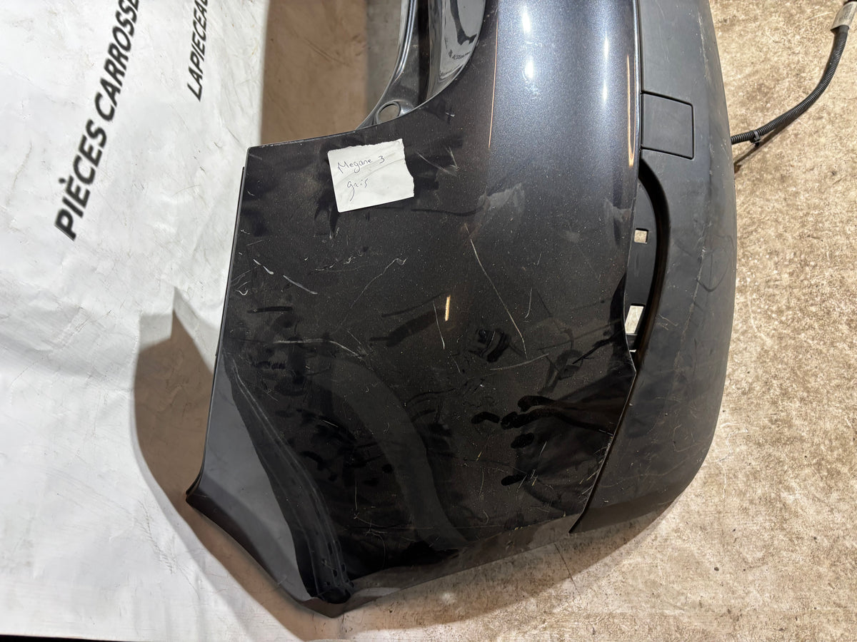 Pare choc arrière Renault Megane 3 noir 850220009R 2008/2016