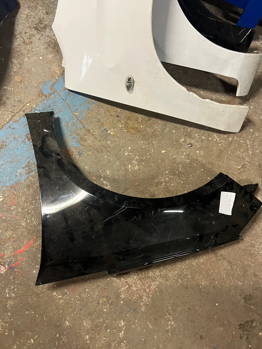 Aile avant gauche Peugeot 308 t9 noir