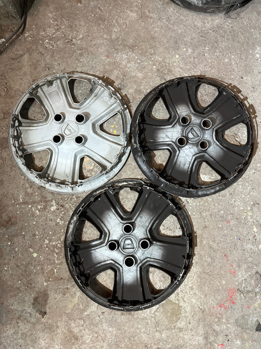 Enjoliveurs Dacia 15 pouces