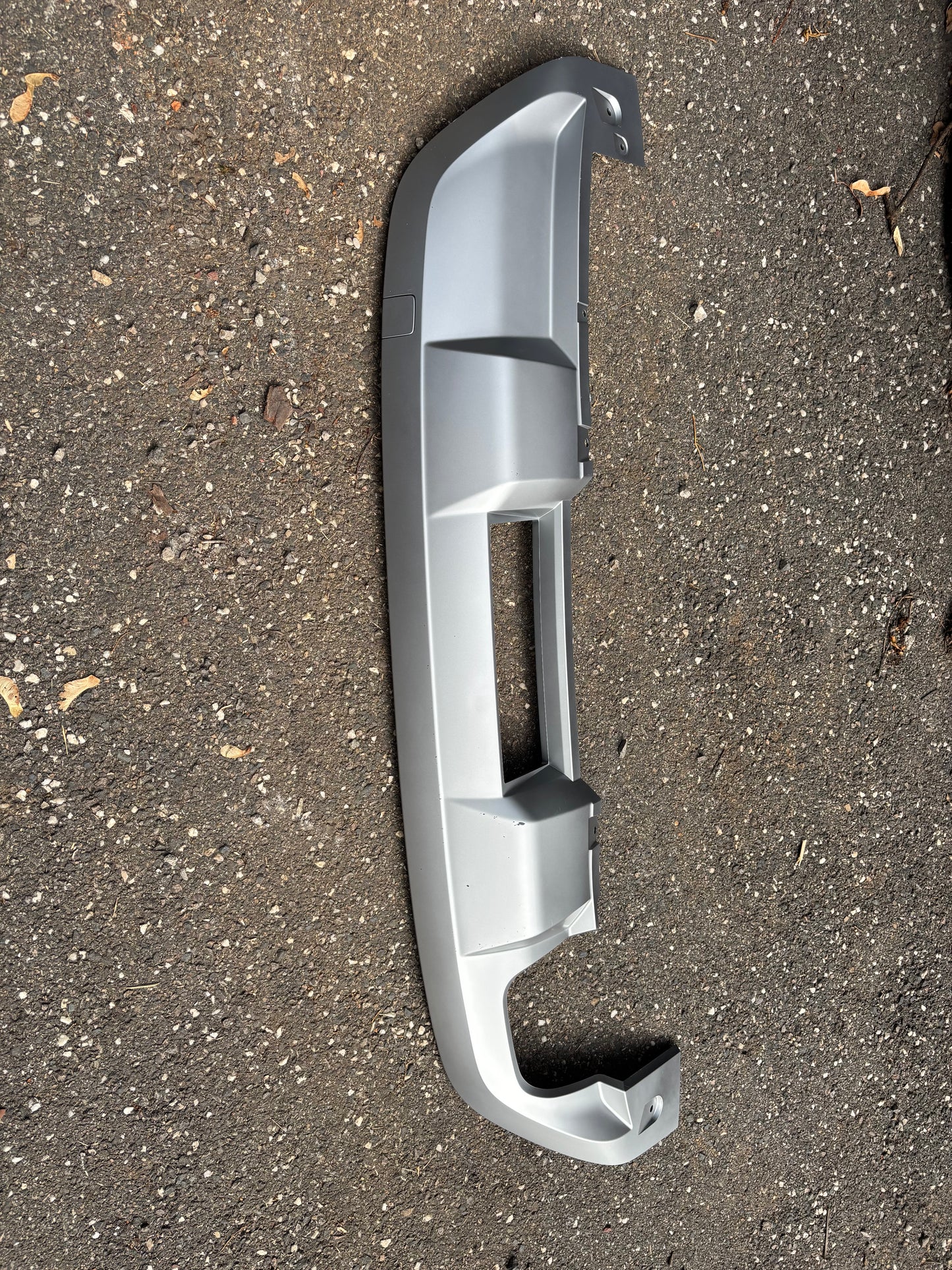 Spoiler de pare choc arrière Audi Q2 gris