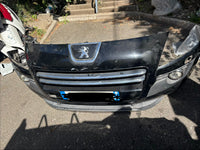 Pare choc avant Peugeot 3008 1 avec Radar + emplacement phare Xénon