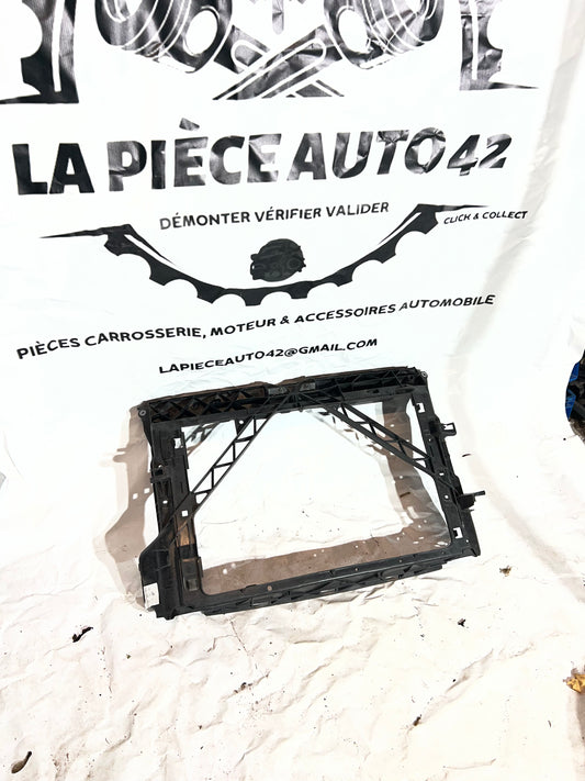 Face avant Skoda Fabia 3