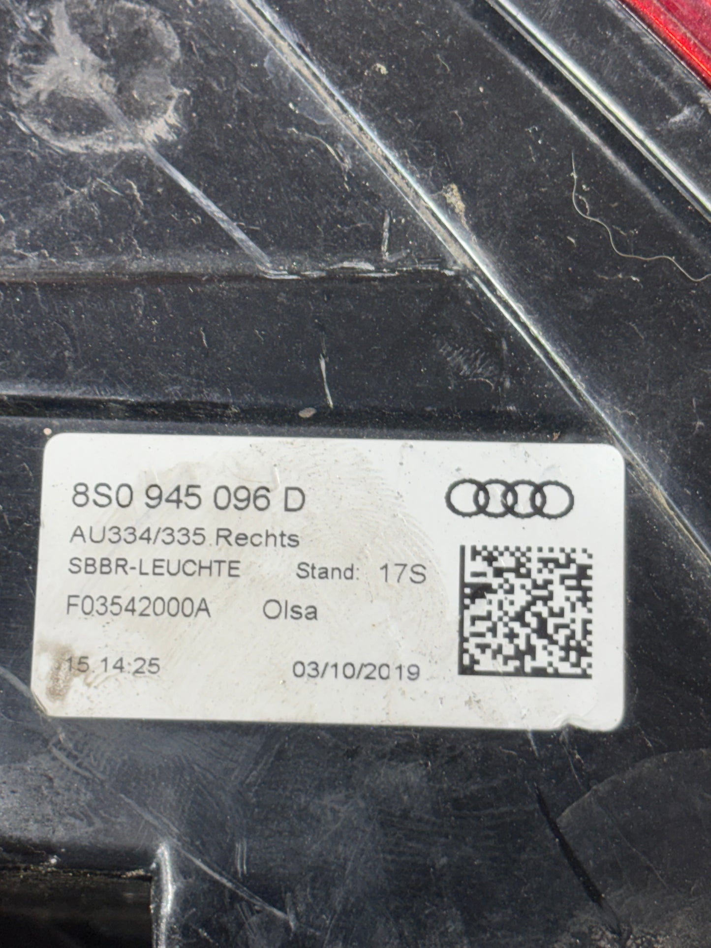 Feu arrière droit Audi TT TTS RS (8S0) MK3