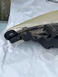 Phare avant droit Peugeot 207