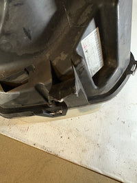 Phare avant droit Dacia Duster phase 1 fond noir