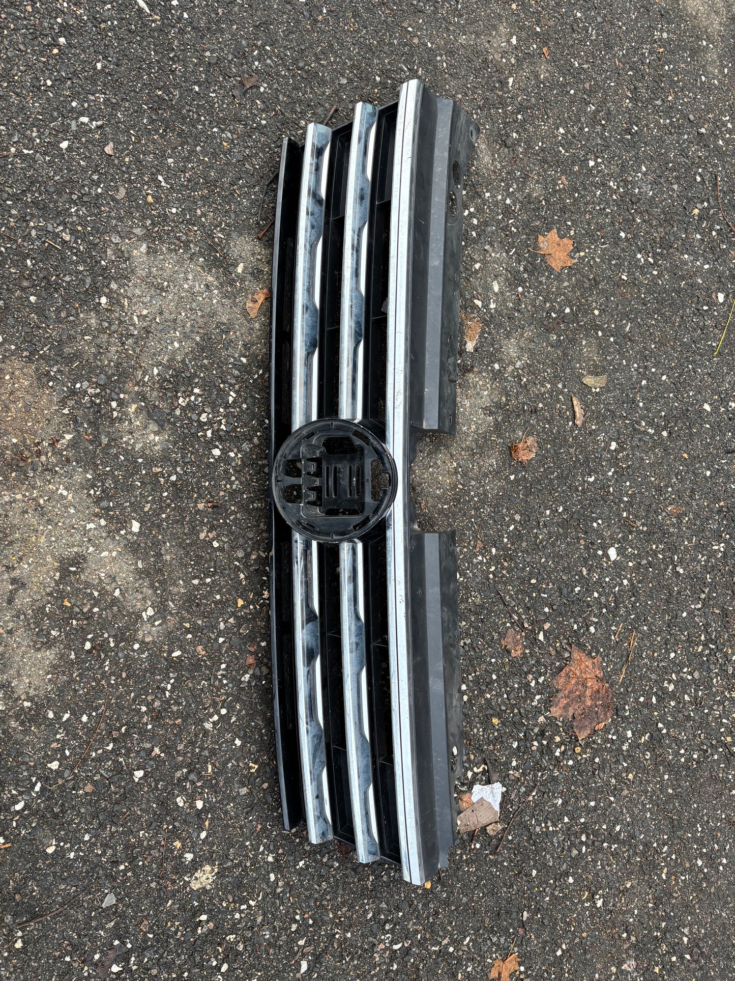 Calandre Volkswagen Tiguan 2 noir et chromé