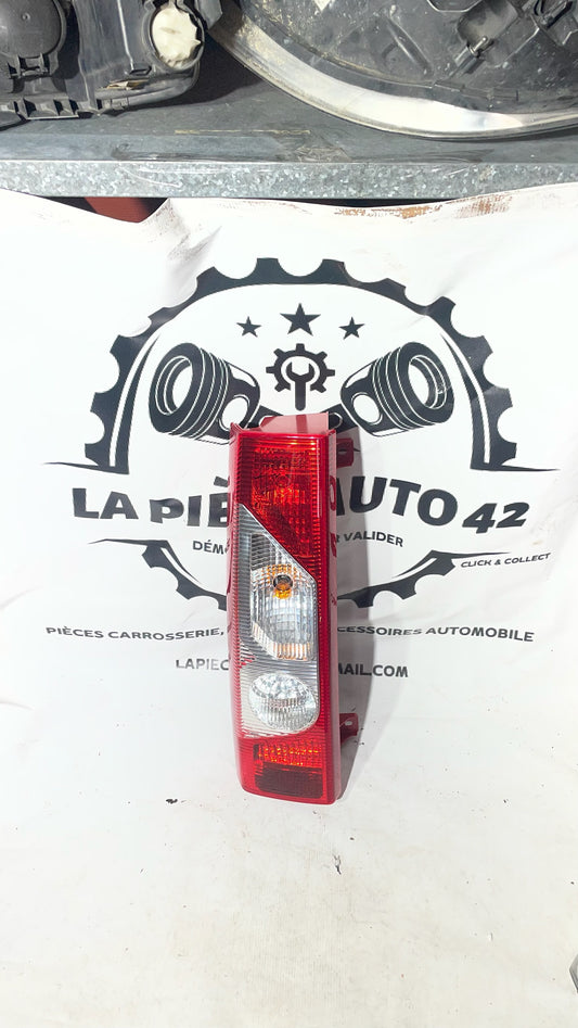 Feux arrière gauche Fiat Scudo