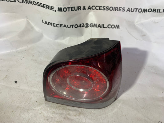 Feu arrière droit Volkswagen polo 4 phase 2 9N3