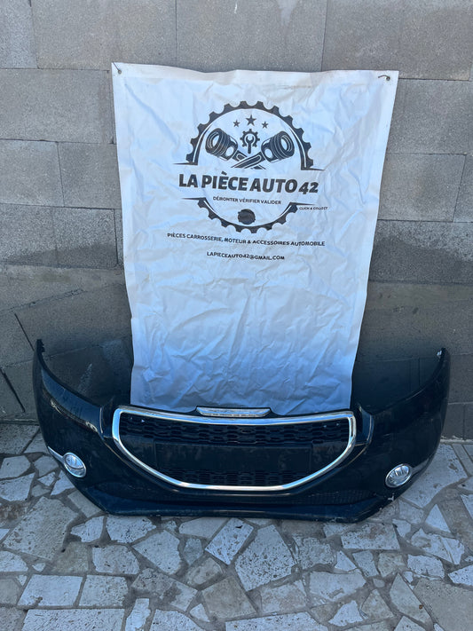Pare choc AV noir 9672794477 Peugeot 208 1