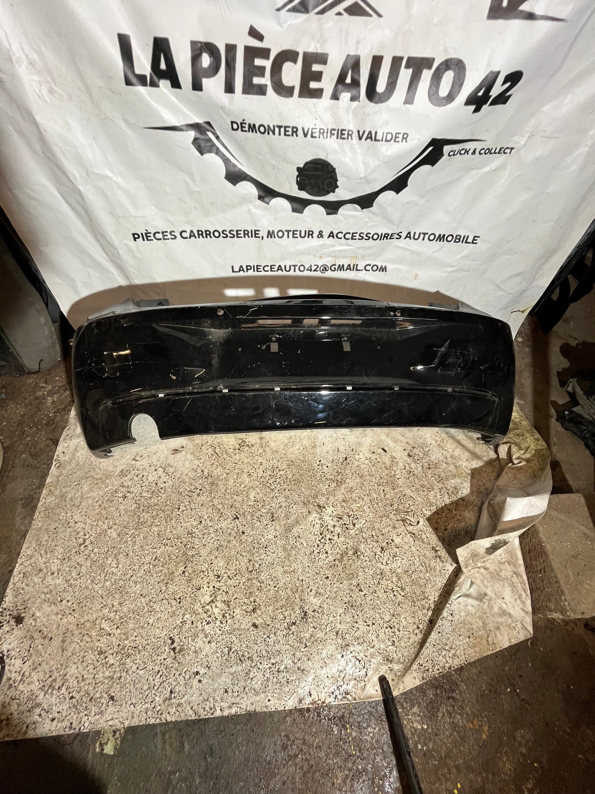 Pare choc arrière BMW Série 1 F20 noir