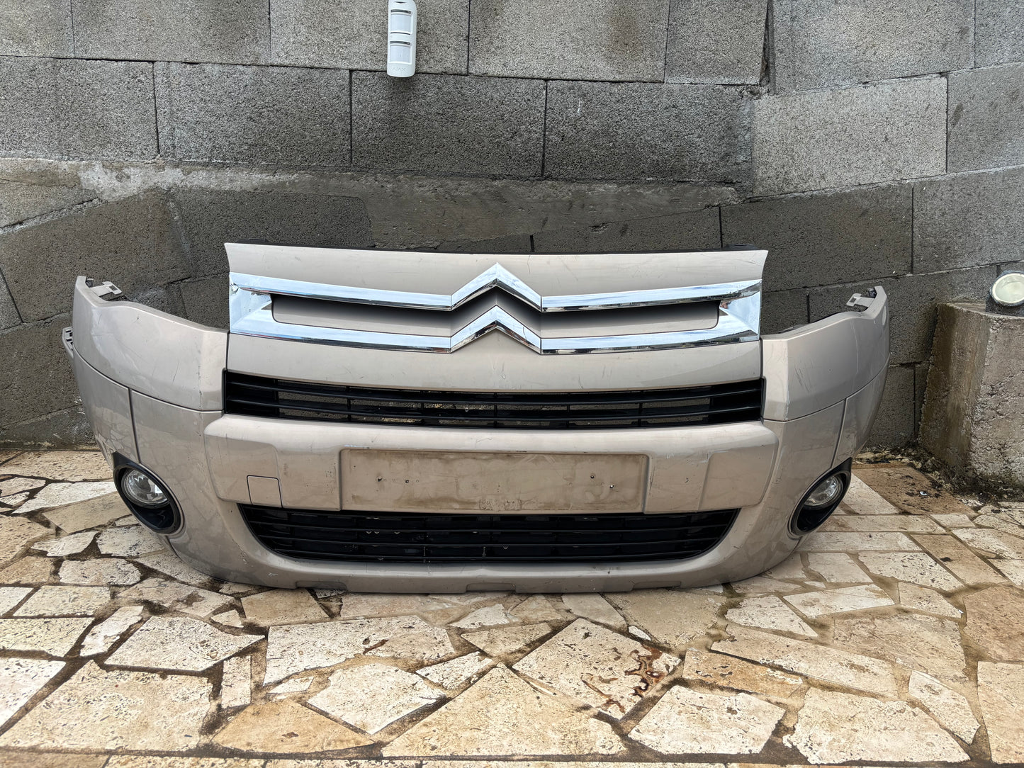 Pare choc avant Citroën Berlingo B9