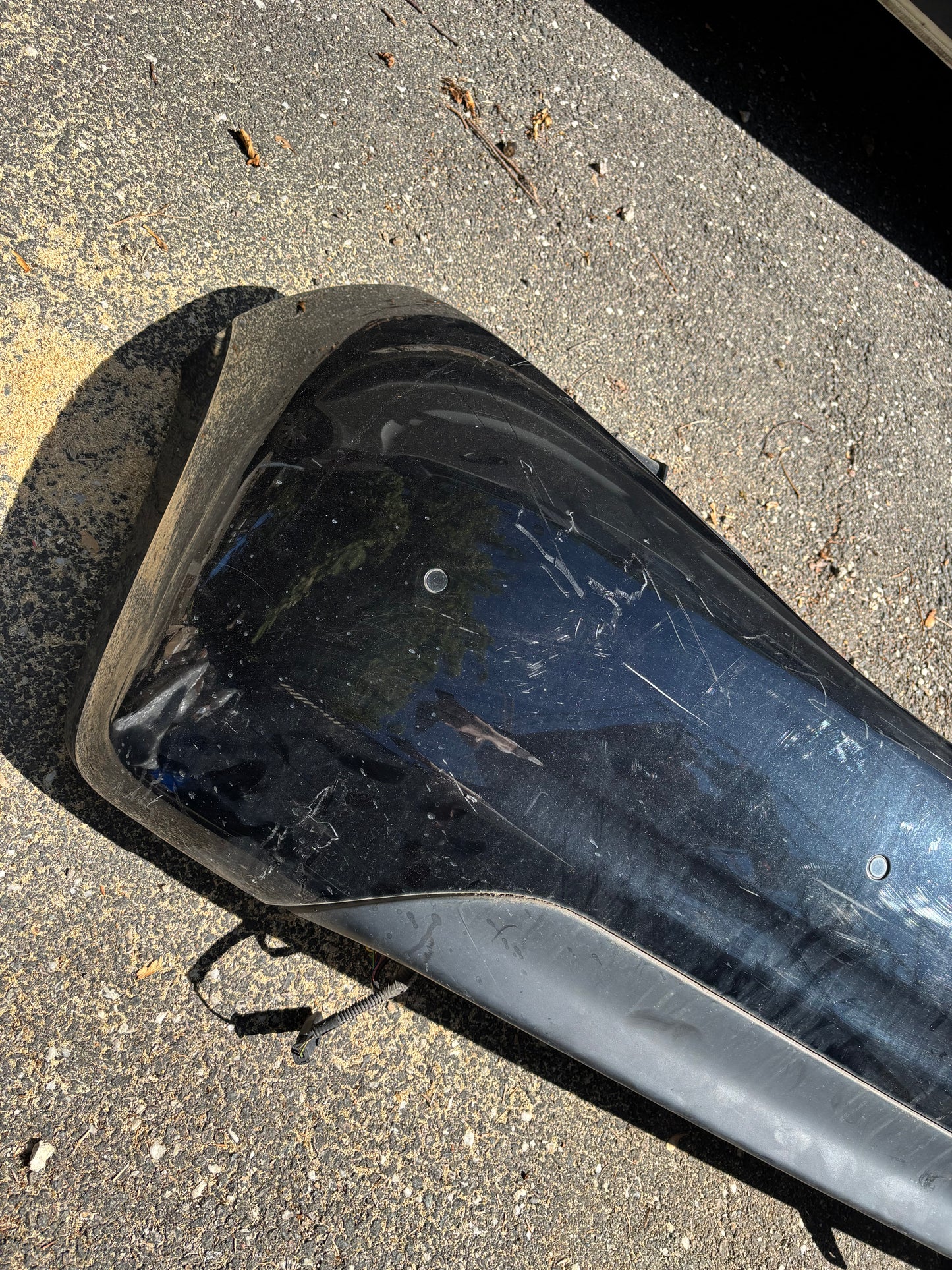 Pare choc arrière noir Peugeot 208 1 avec radars