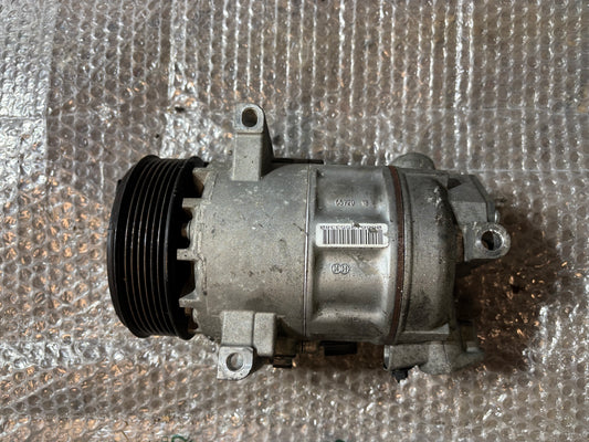 Compresseur de clim Renault