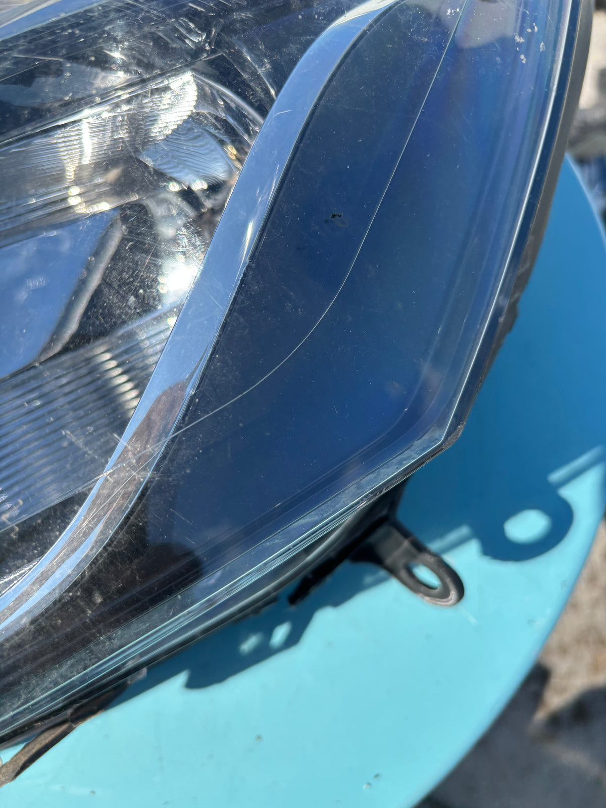 Phare avant gauche Renault Clio 4 phase 1