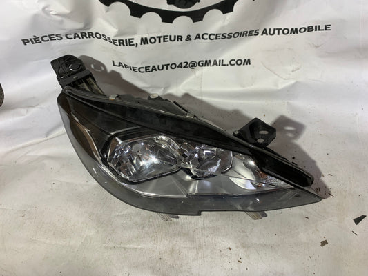 Phare avant droit Peugeot 308 2 phase 1