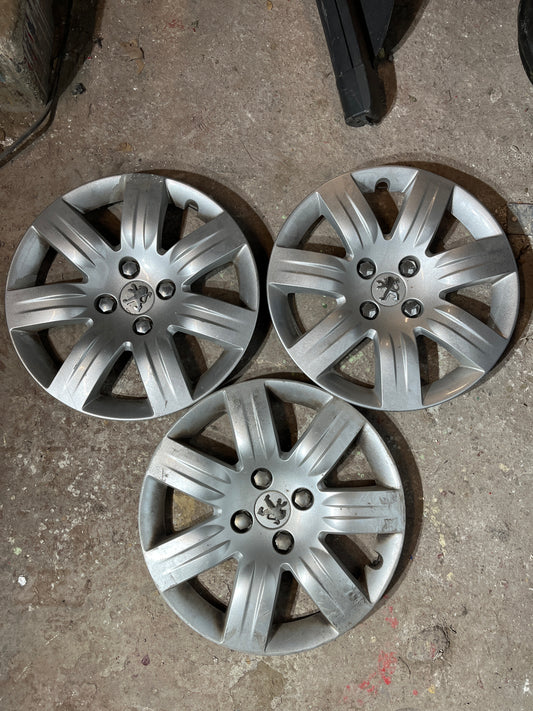 Enjoliveurs Peugeot Partner 2 16 pouces