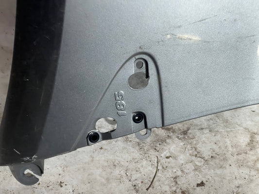 Aile avant droite Clio 3 (185)