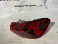 Feu arrière droit extérieur Audi A3 8Y