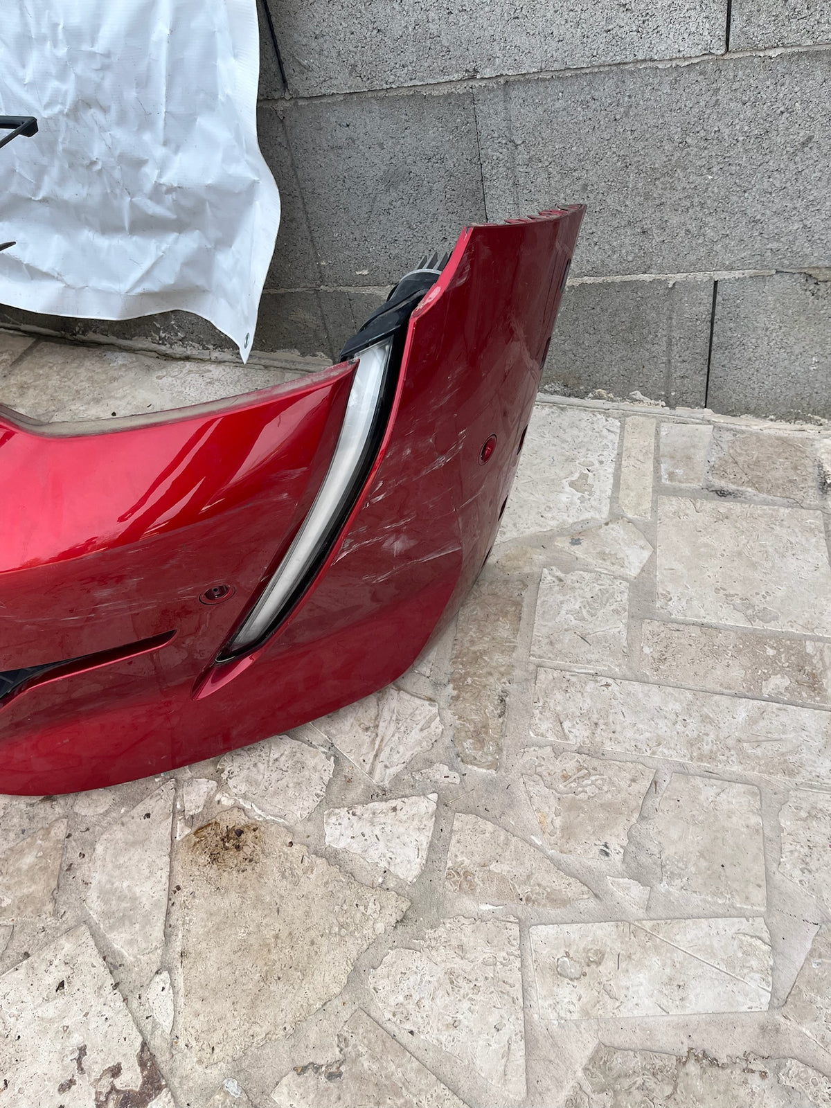 Pare choc avant Peugeot 208 2 Rouge