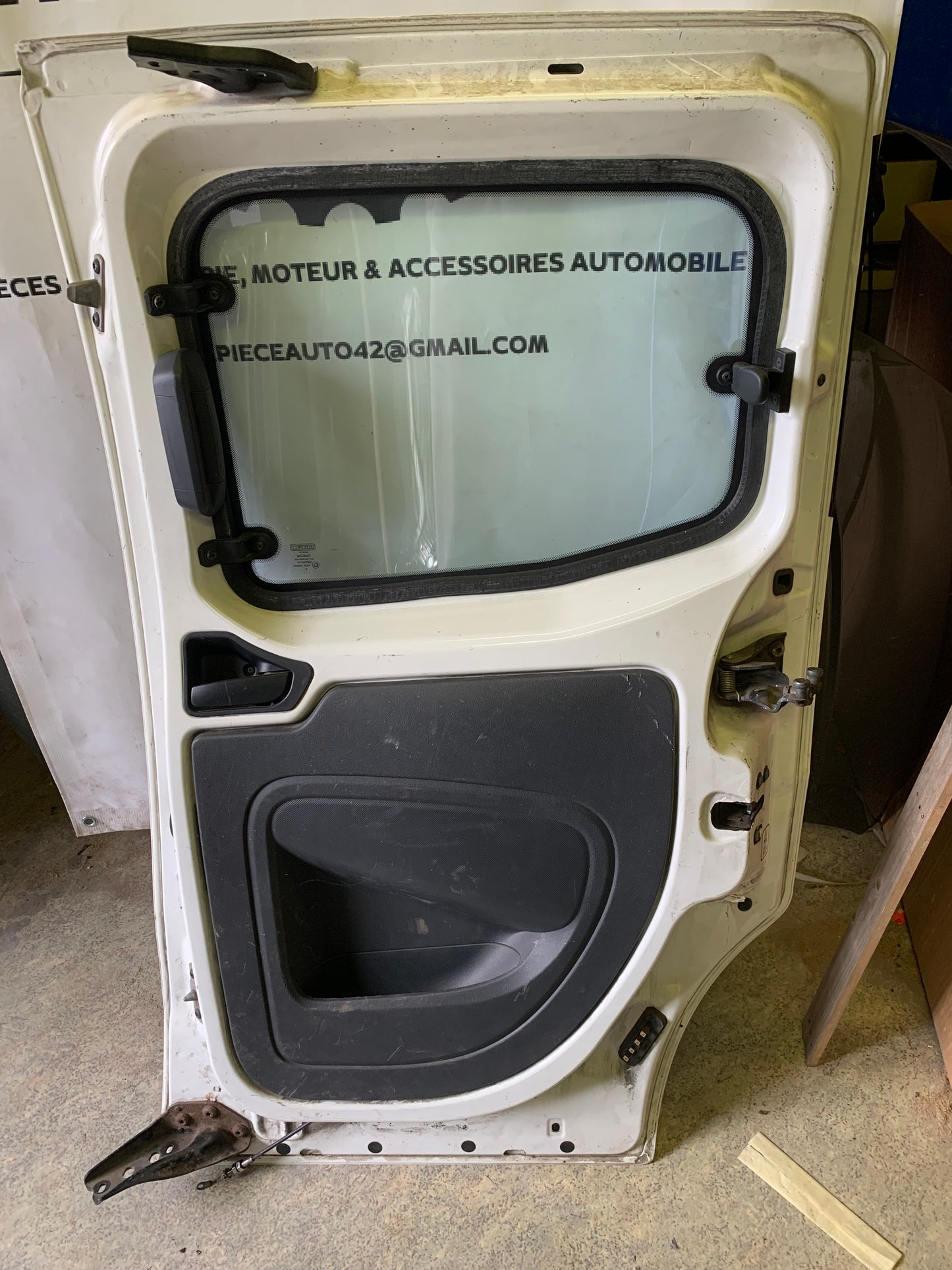 Portière latérale droite Citroen Nemo vitrée