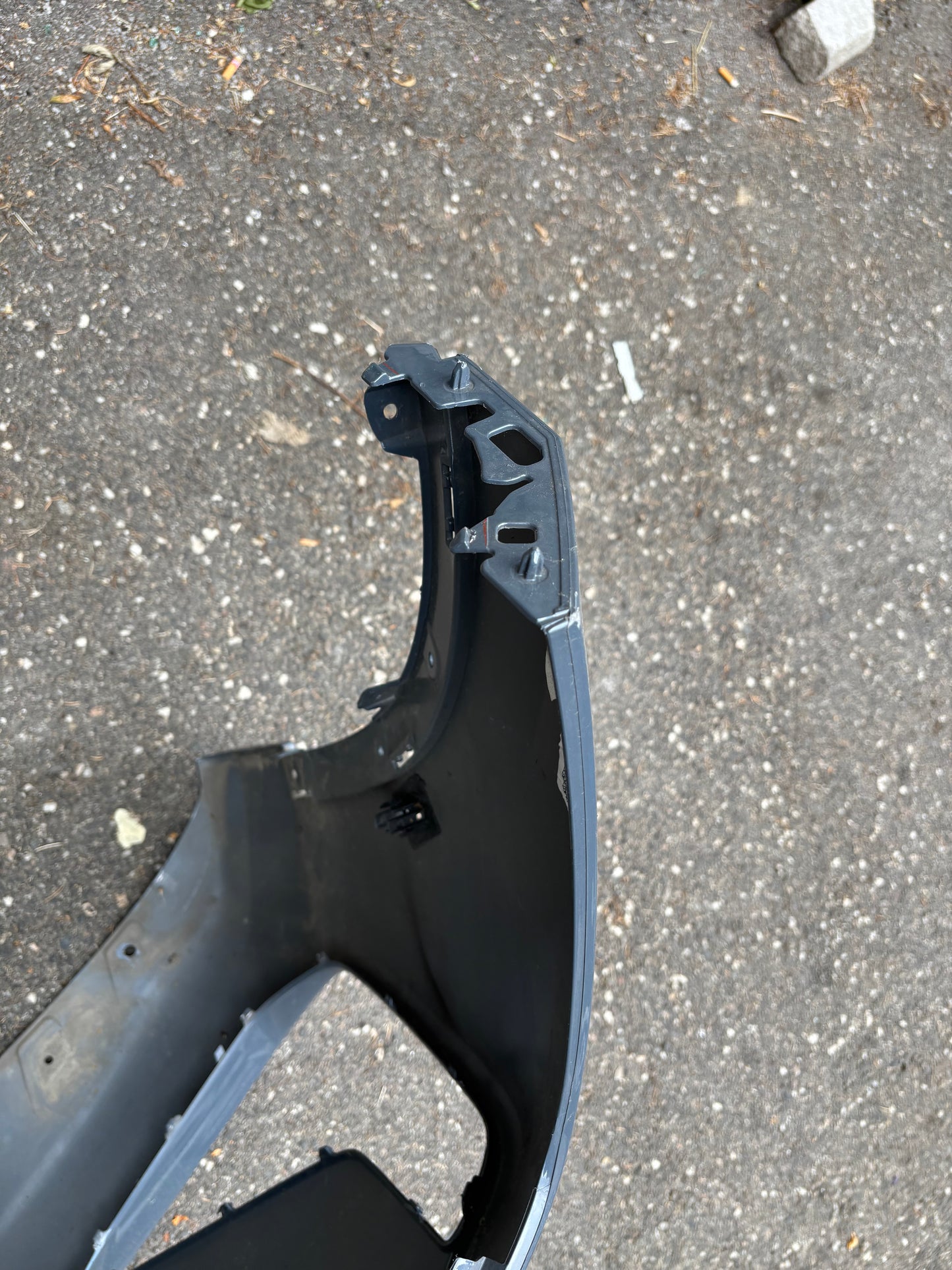 Pare choc avant BMW iX1 U11 gris