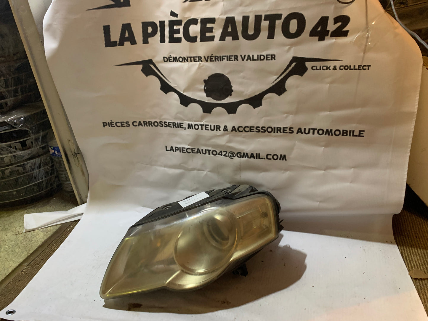 Phare avant gauche Volkswagen PASSAT B6