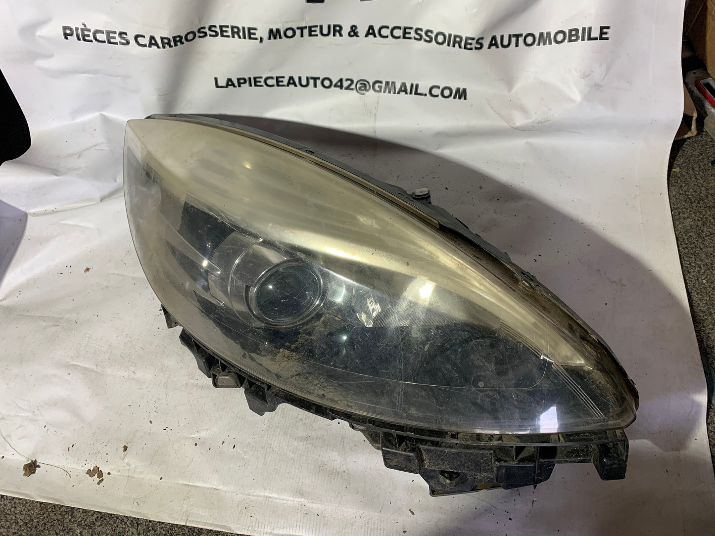 Phare avant droit Renault Scenic 3 phase 2