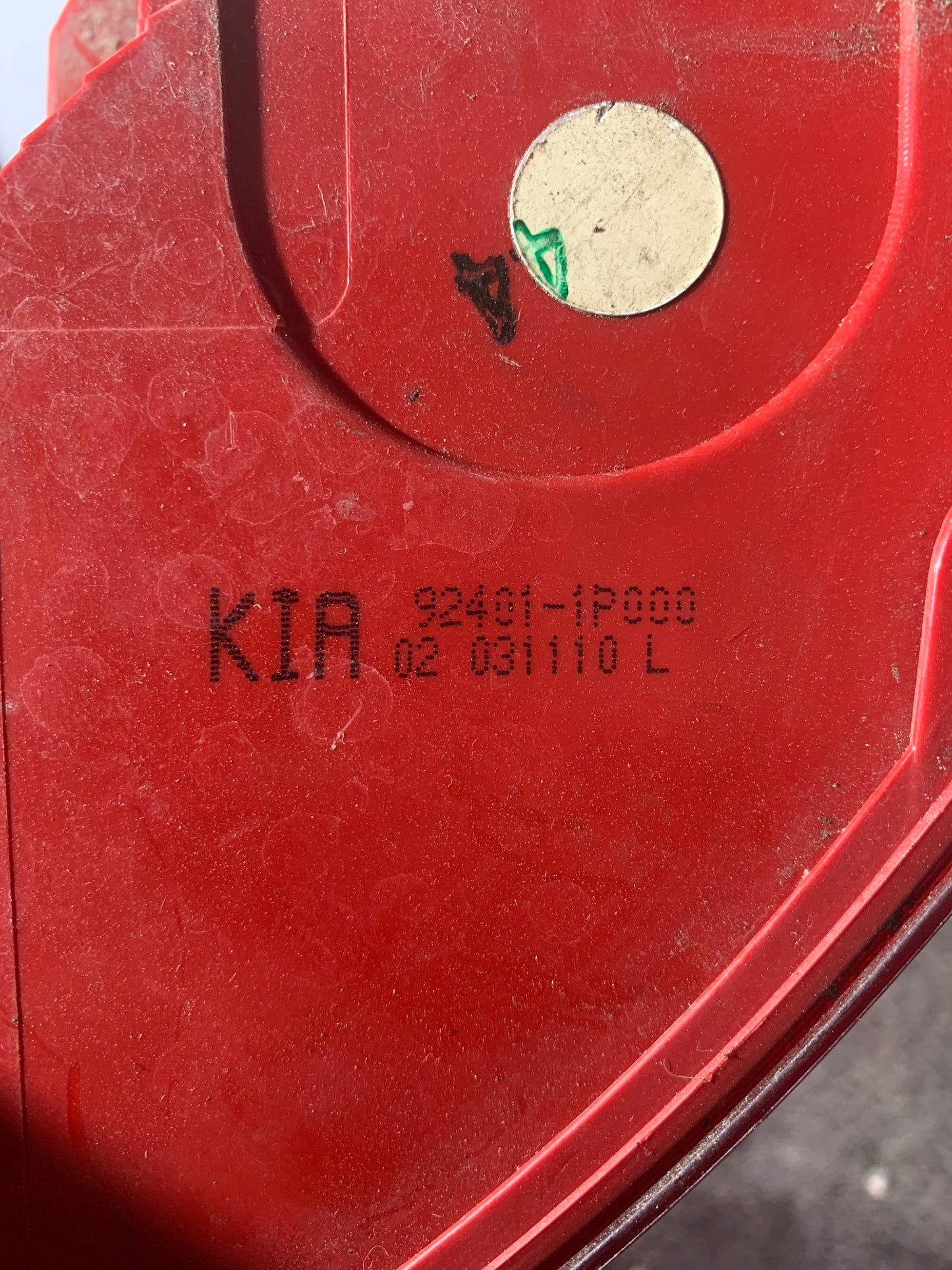 Feu arrière gauche Kia Venga