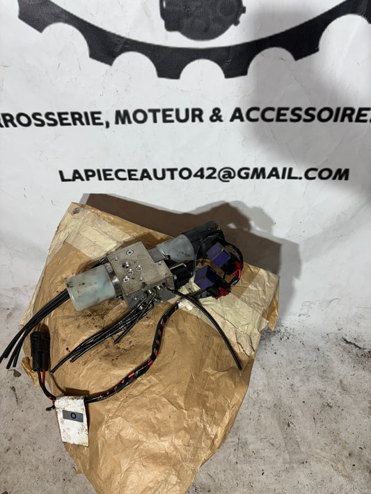 Pompe électrique capote électrique  207 cc