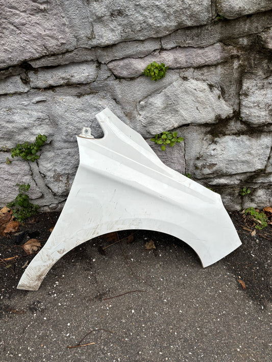 Aile avant droite blanche Citroën C4 2 B7