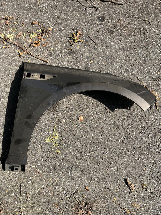 Aile AV Droite Renault Talisman 631009406R
