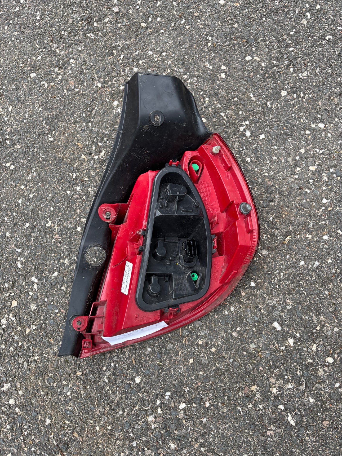 Feux arrière gauche Renault Clio 3