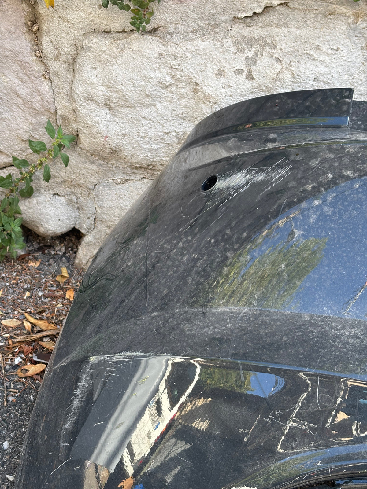 Pare choc arrière Volkswagen Polo 6 gris anthracite emplacement radar
