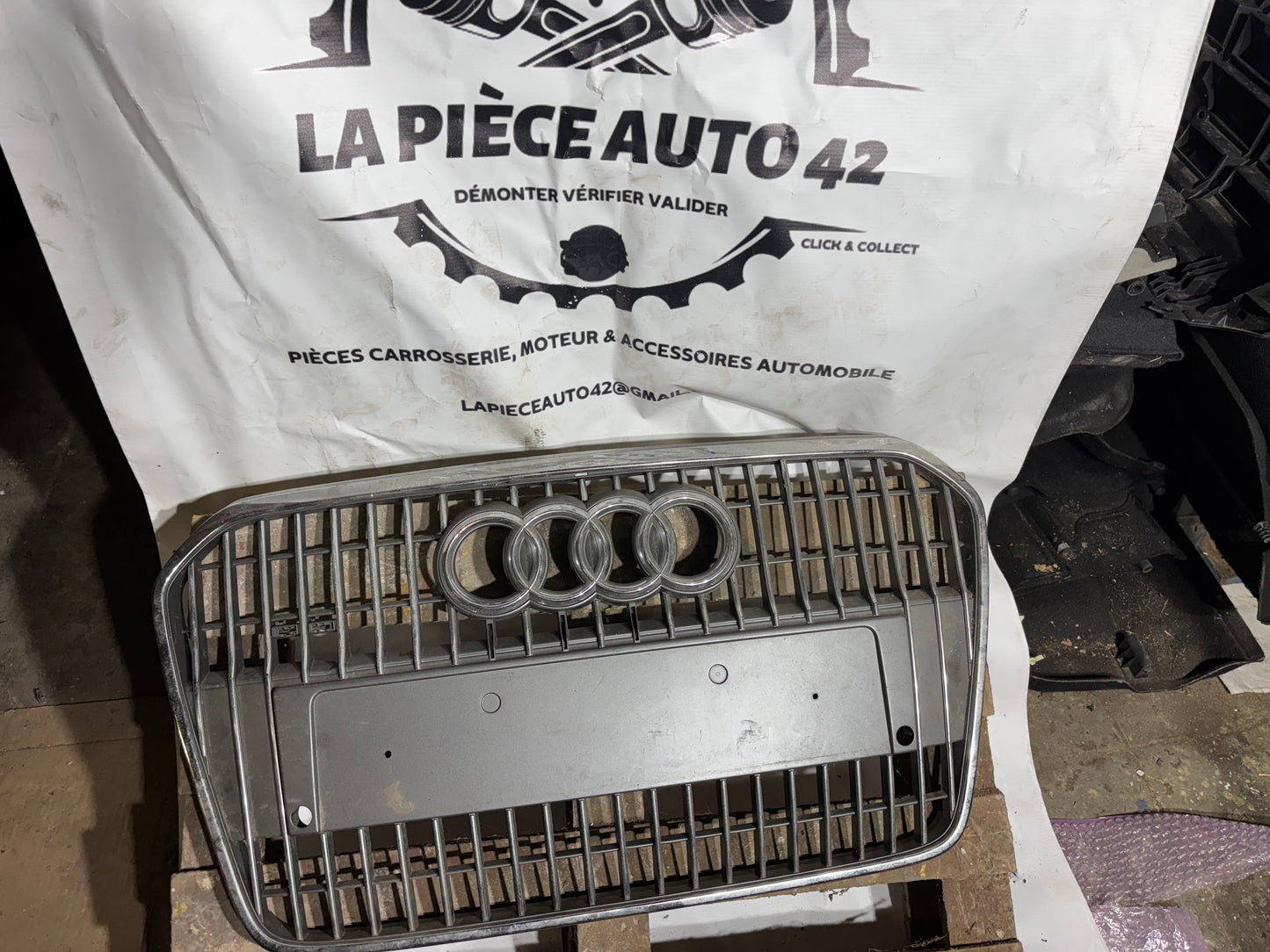 Calandre Audi A6 / 4G0853653