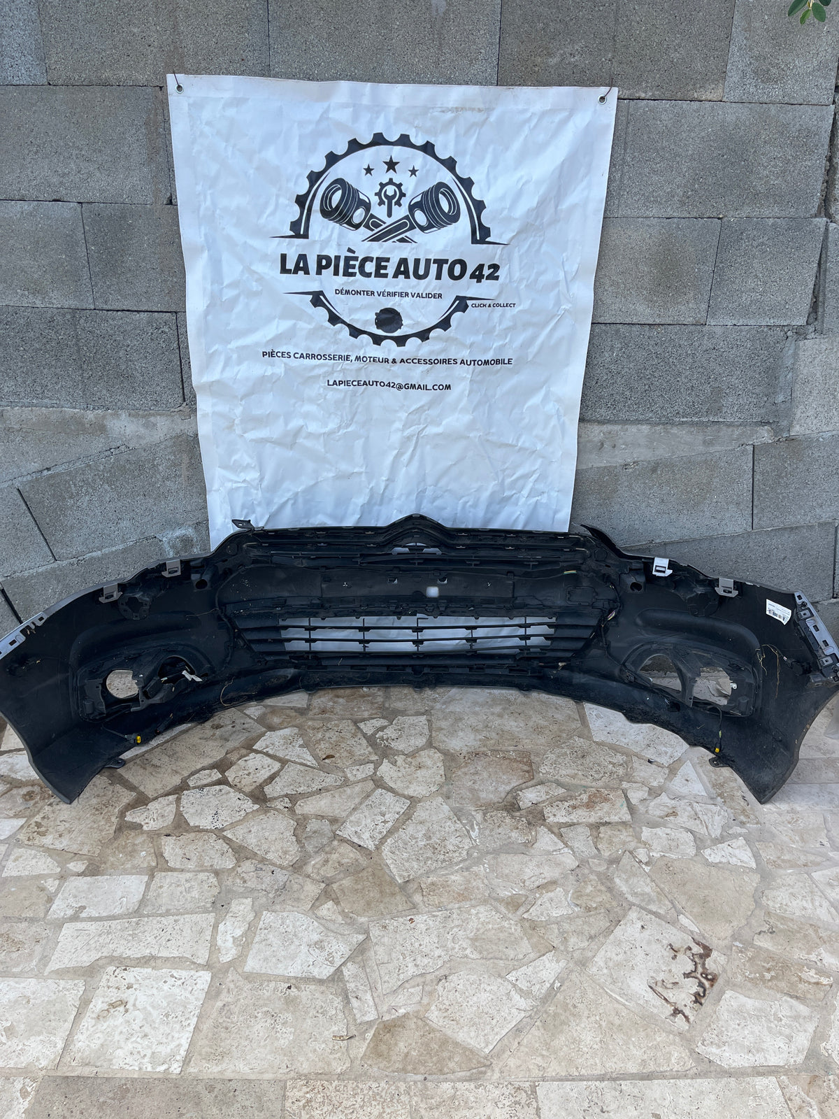 Pare choc AV gris 9676285080A-01 Citroen C4 2 B7