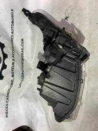 Phare avant droit Peugeot 208 1 phase 1
