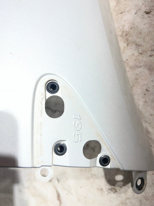 Aile avant gauche Clio 3 (195)