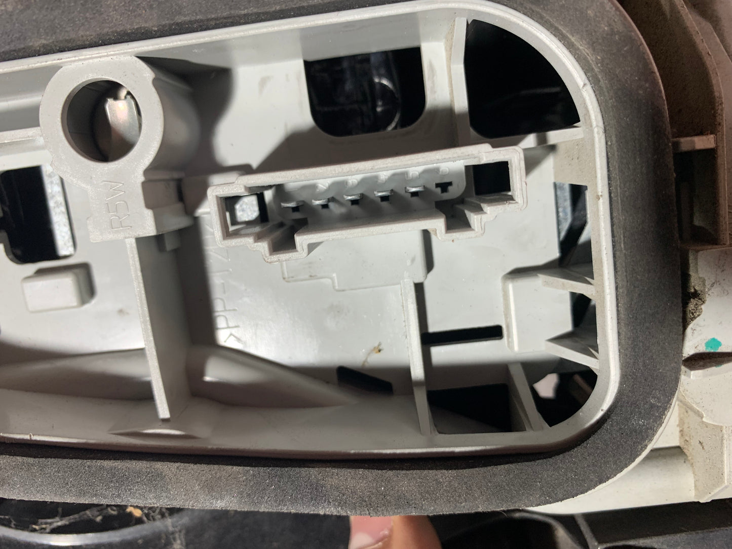 Feu arrière droit Volkswagen polo 4 phase 2 9N3