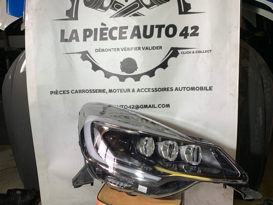 Phare avant droit Citroen DS3 Xénon