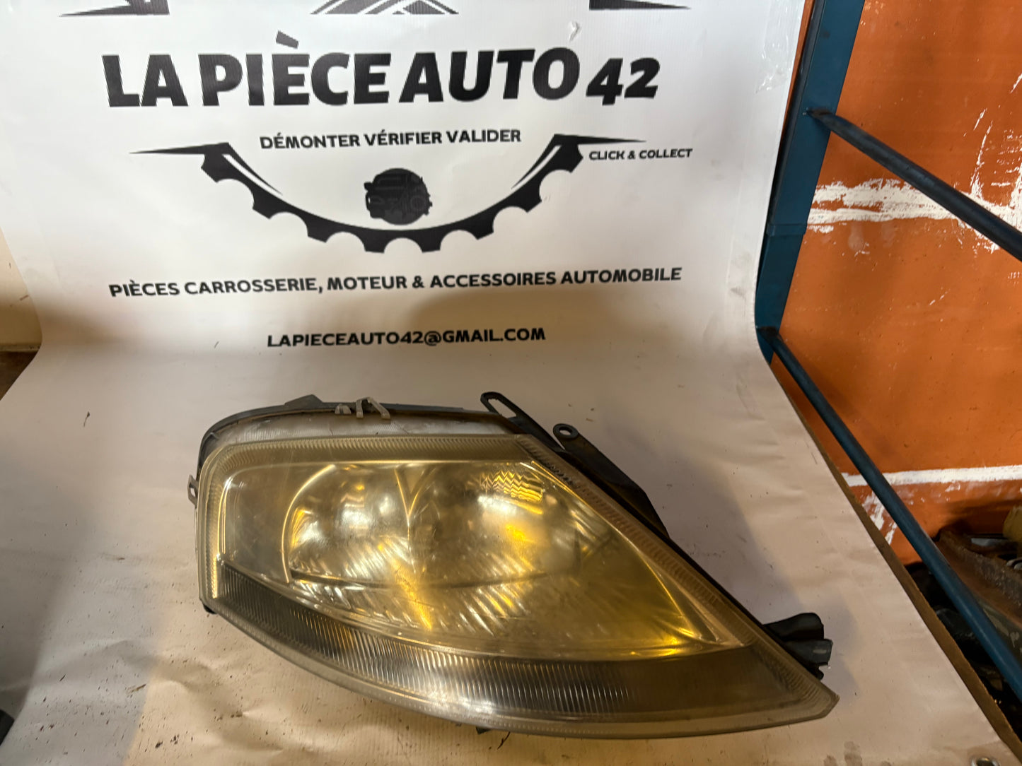 (Phare avant droit Citroën C3 MK I (phase 1)