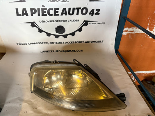 (Phare avant droit Citroën C3 MK I (phase 1)