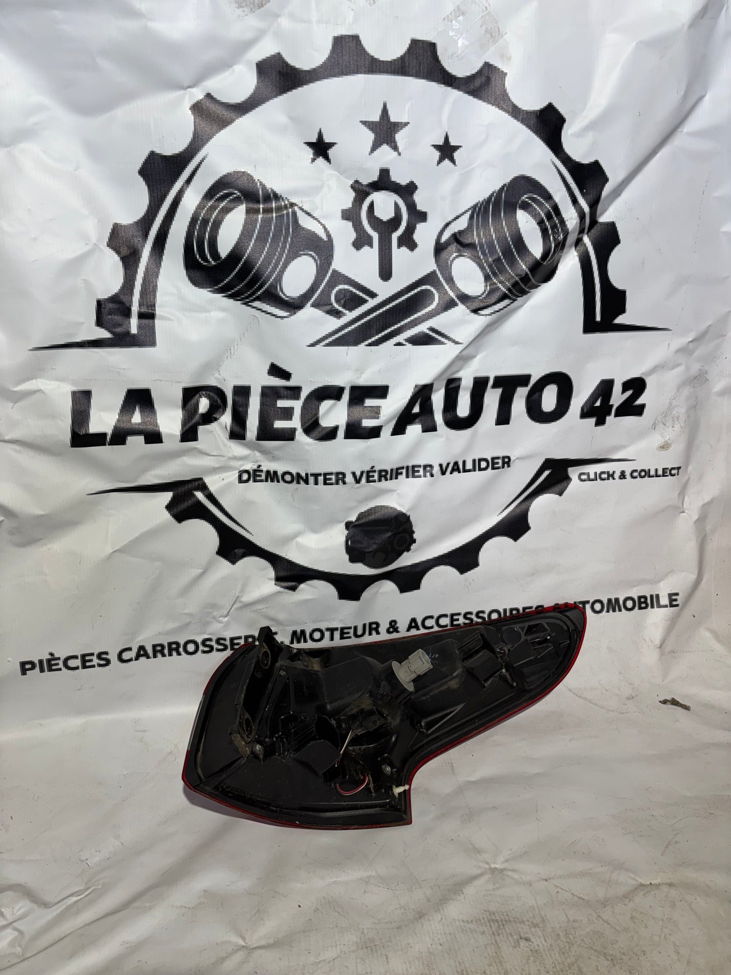 Feux arrière gauche Nissan Qashqai
