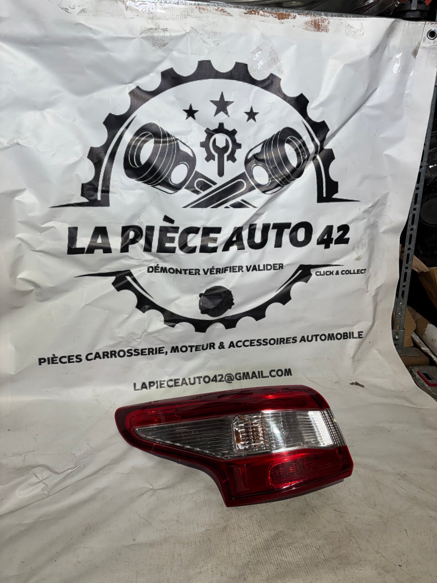 Feux arrière gauche Nissan Qashqai