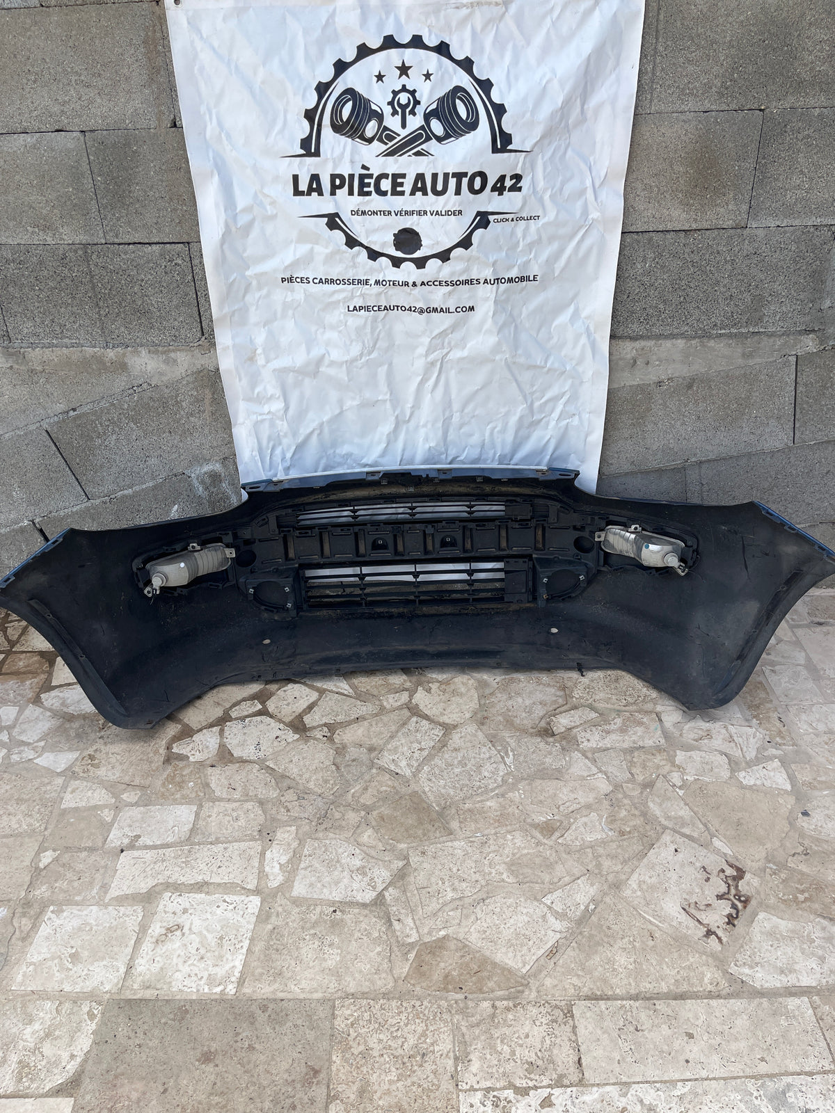 Pare choc AV bleu 735500118 Fiat Punto