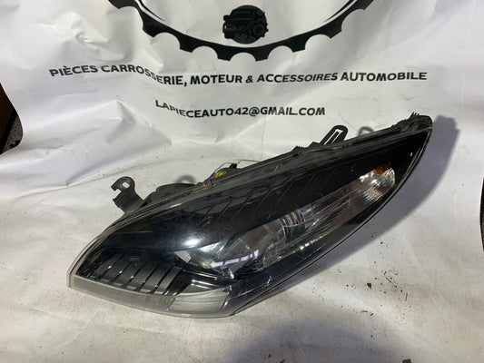 Phare avant gauche Renault Megane 3 xénon