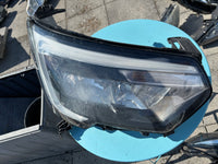 Phare avant droit Renault Master 4